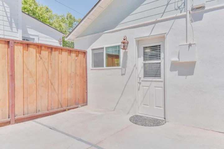 194 4th Street Unit Unit B, Gilroy, California 95020