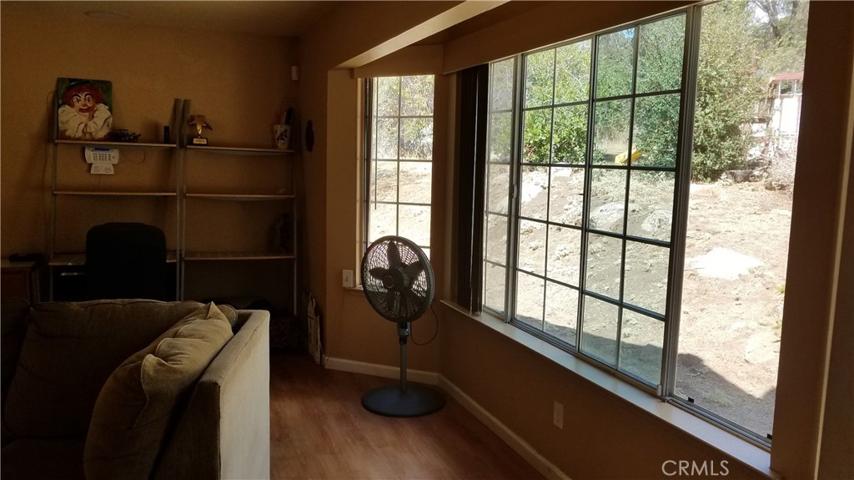 4302 Ashworth Road, Mariposa, California 95338