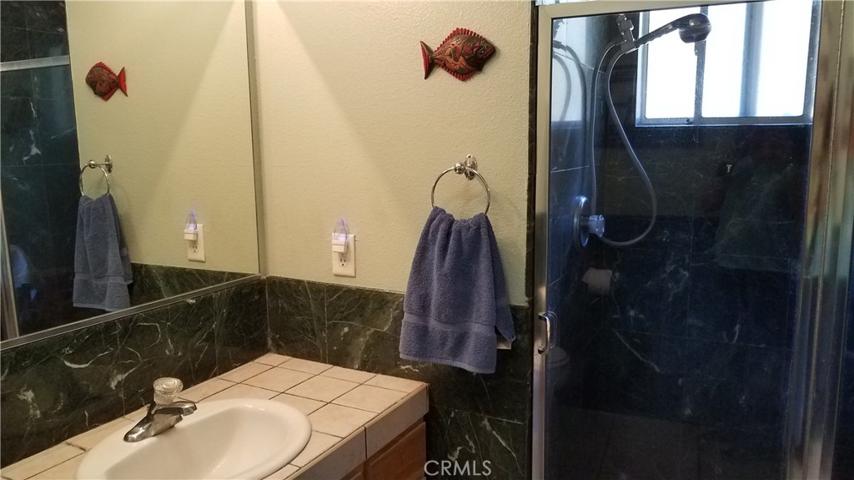 4302 Ashworth Road, Mariposa, California 95338