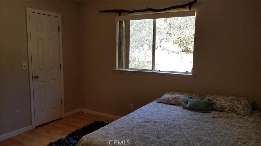 4302 Ashworth Road, Mariposa, California 95338