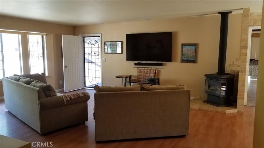 4302 Ashworth Road, Mariposa, California 95338