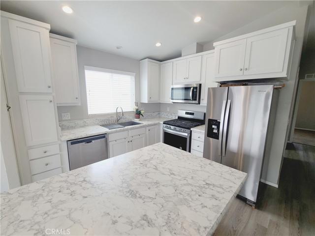 4889 Holly, Long Beach, California 90805