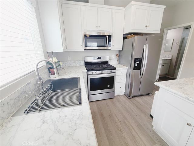 4889 Holly, Long Beach, California 90805