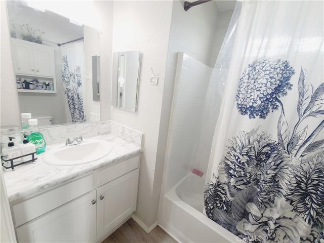 4889 Holly, Long Beach, California 90805