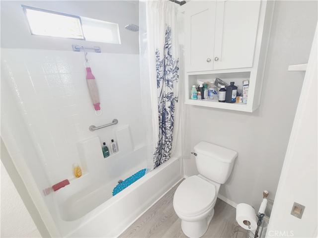 4889 Holly, Long Beach, California 90805