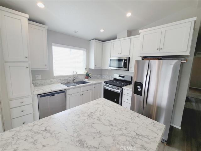 4889 Holly, Long Beach, California 90805