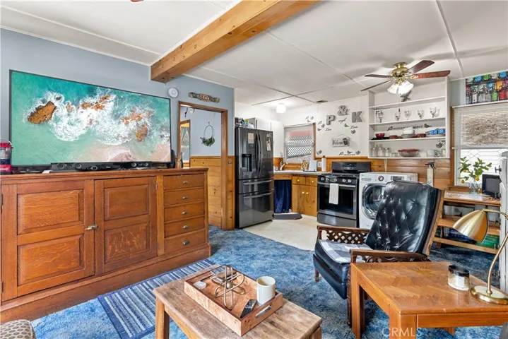 23526 Knapps Cutoff, Crestline, California 92325