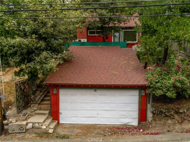 23526 Knapps Cutoff, Crestline, California 92325