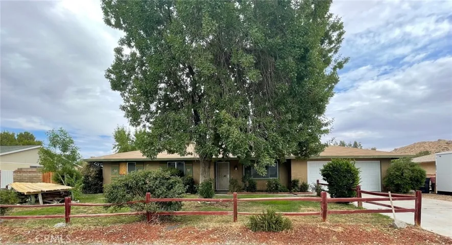 17331 Laredo Vista Avenue, Palmdale, California 93591