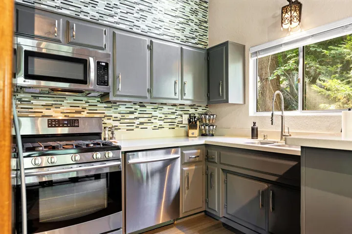 Kitchen 2