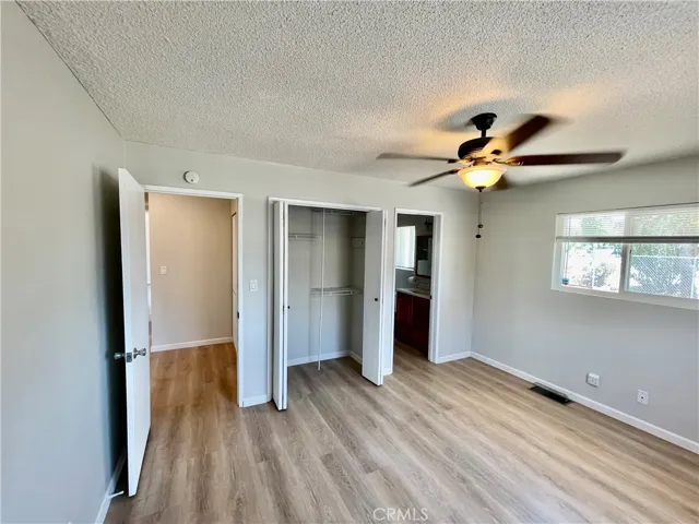 7690 Barberry Avenue, Yucca Valley, California 92284