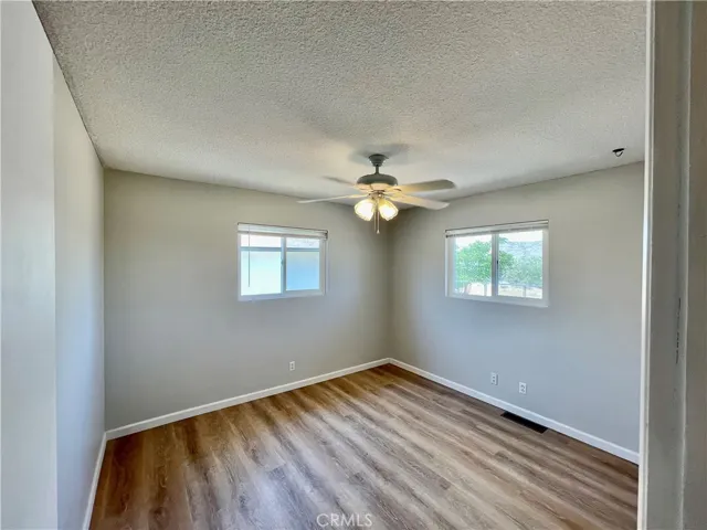 7690 Barberry Avenue, Yucca Valley, California 92284