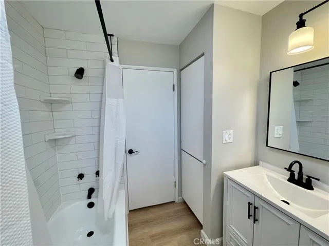 7690 Barberry Avenue, Yucca Valley, California 92284