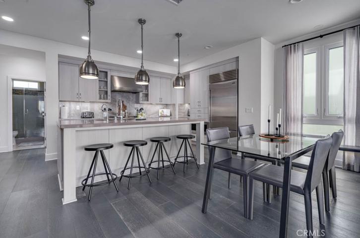 5512 Seashore Drive, Newport Beach, California 92663
