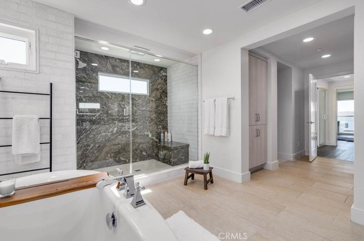 5512 Seashore Drive, Newport Beach, California 92663