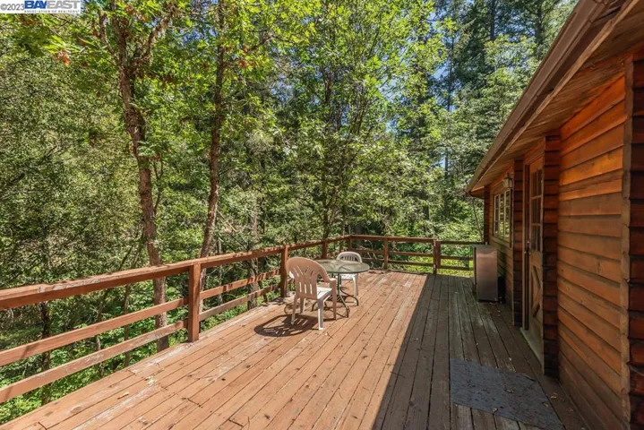 351 Lost Bridge, Lewiston, California 96052