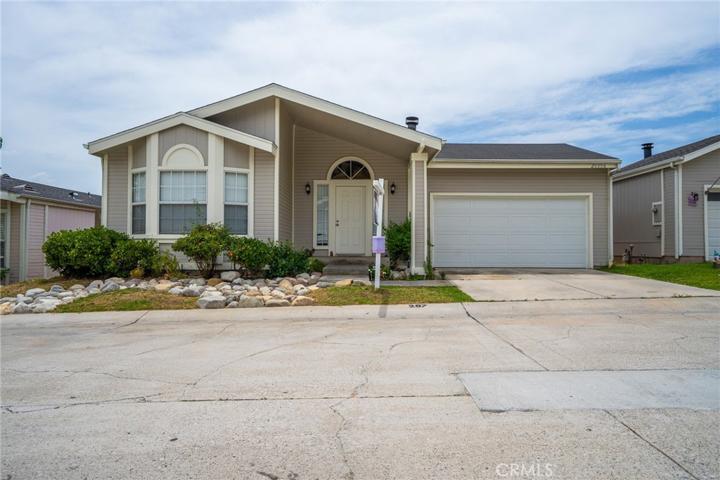 20056 Shadow Island Drive, Canyon Country, California 91351