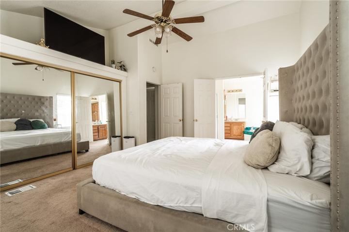 20056 Shadow Island Drive, Canyon Country, California 91351