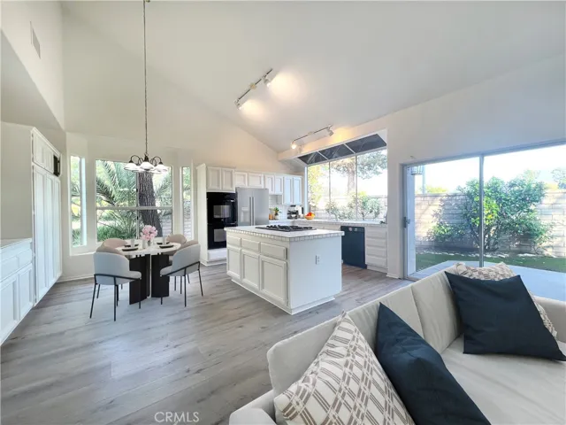 24500 Via Lenardo, Yorba Linda, California 92887