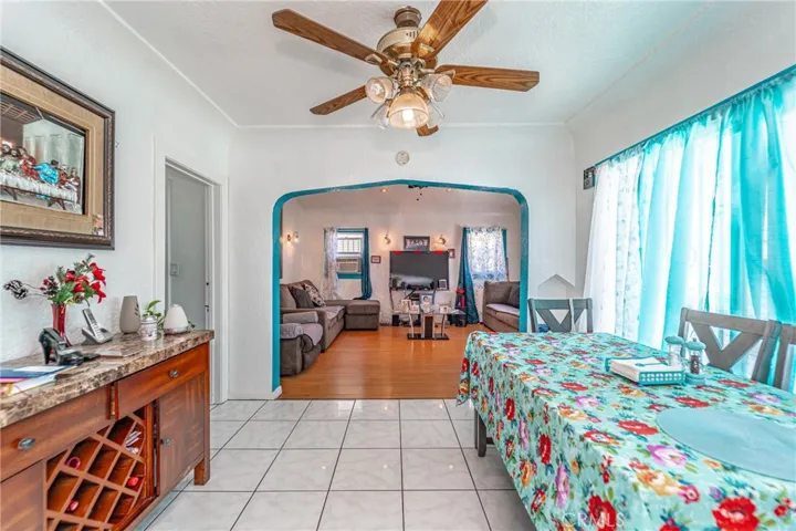 1502 W 65th Street, Los Angeles, California 90047