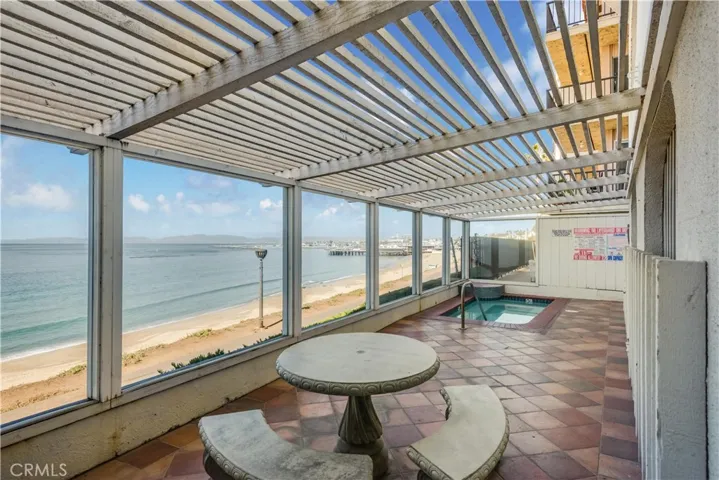 565 Esplanade 214, Redondo Beach, California 90277