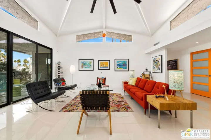 1380 Malaga Circle, Palm Springs, California 92264