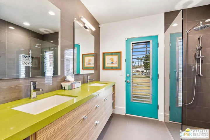 1380 Malaga Circle, Palm Springs, California 92264