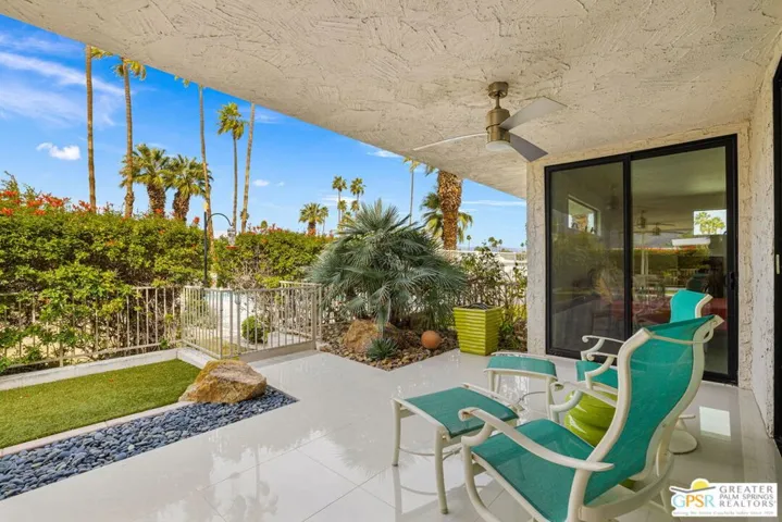 1380 Malaga Circle, Palm Springs, California 92264