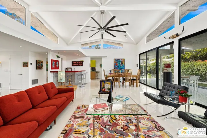 1380 Malaga Circle, Palm Springs, California 92264