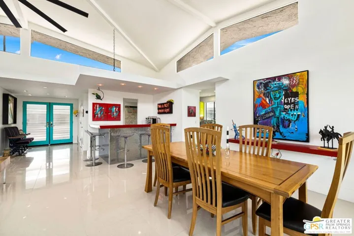 1380 Malaga Circle, Palm Springs, California 92264