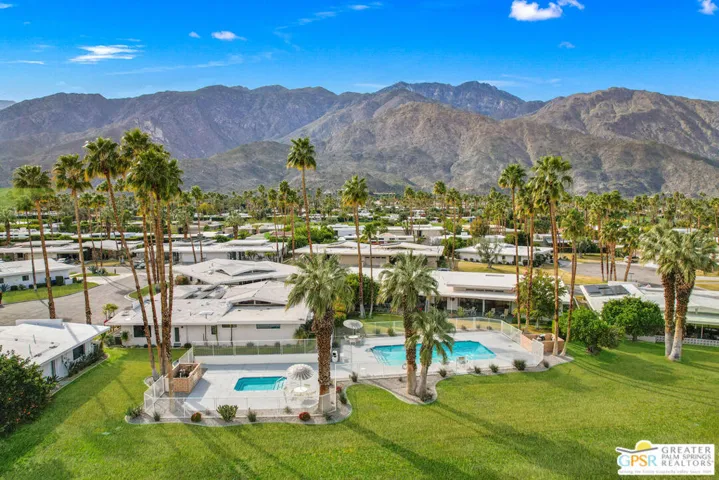 1380 Malaga Circle, Palm Springs, California 92264