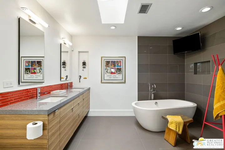 1380 Malaga Circle, Palm Springs, California 92264