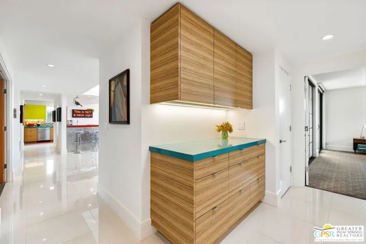 1380 Malaga Circle, Palm Springs, California 92264