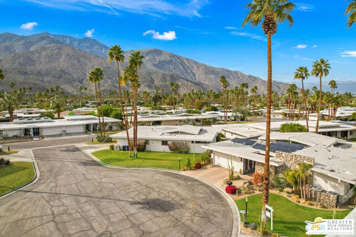 1380 Malaga Circle, Palm Springs, California 92264