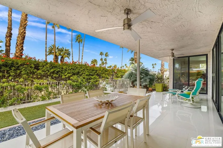 1380 Malaga Circle, Palm Springs, California 92264