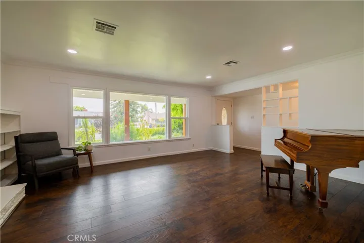 865 W Chester Road, Covina, California 91722