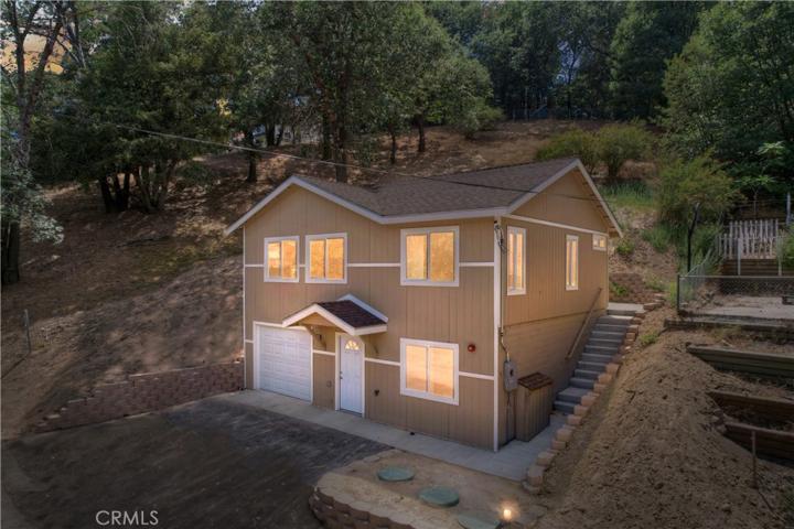 24743 Edelweiss Drive, Crestline, California 92325