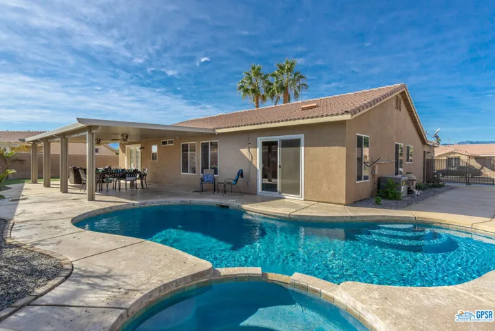 83082 Antigua Drive, Indio, California 92201