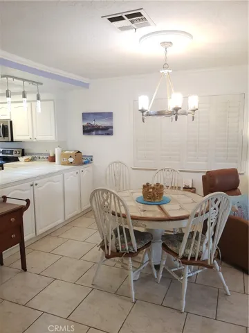 615 Woodcrest Lane E, Palm Desert, California 92260
