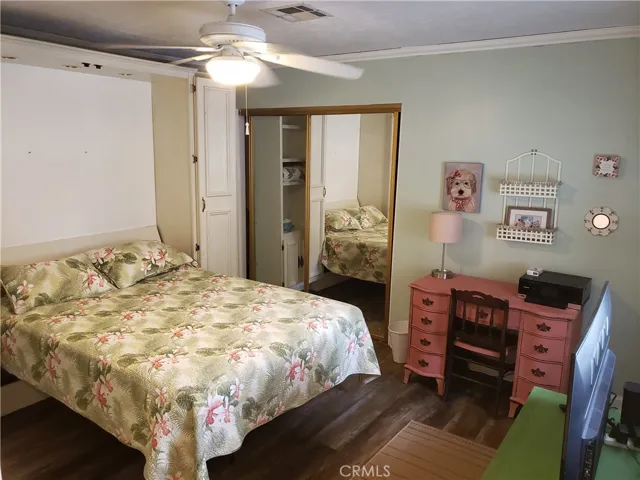 615 Woodcrest Lane E, Palm Desert, California 92260