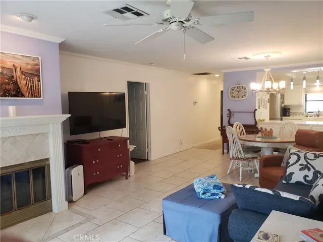615 Woodcrest Lane E, Palm Desert, California 92260