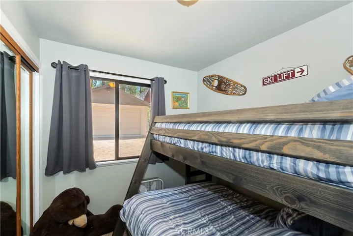 208 W Aeroplane Boulevard, Big Bear City, California 92314
