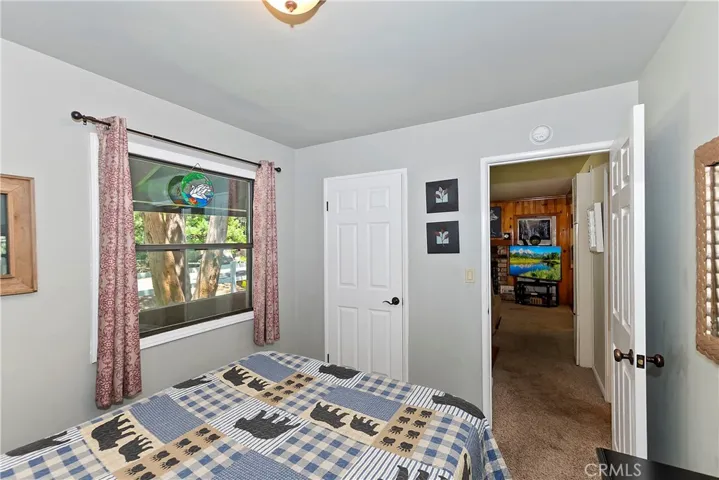 208 W Aeroplane Boulevard, Big Bear City, California 92314