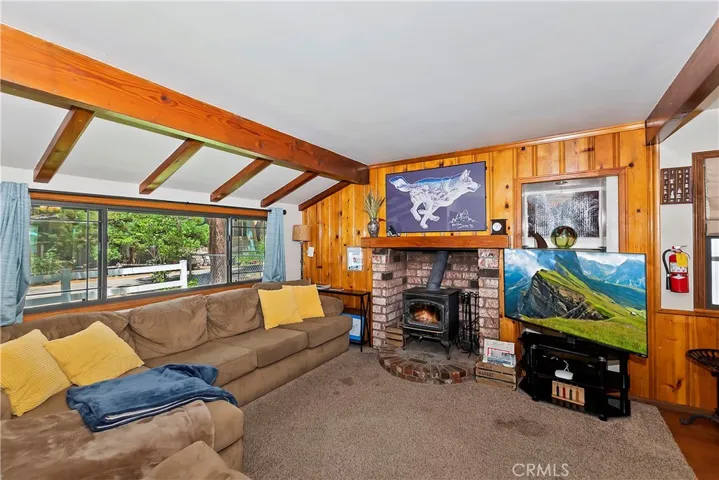 208 W Aeroplane Boulevard, Big Bear City, California 92314