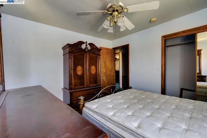 23480 N Pearl Rd, Acampo, California 95220