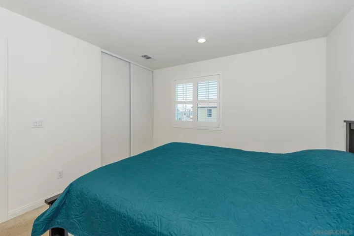 10761 Ensworth Way, Spring Valley, California 91978
