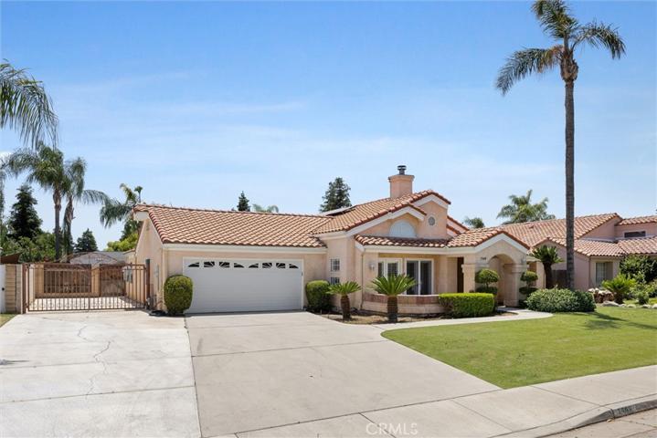 7509 Live Oak Way, Bakersfield, California 93308