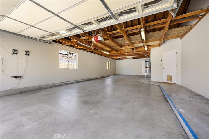 7509 Live Oak Way, Bakersfield, California 93308