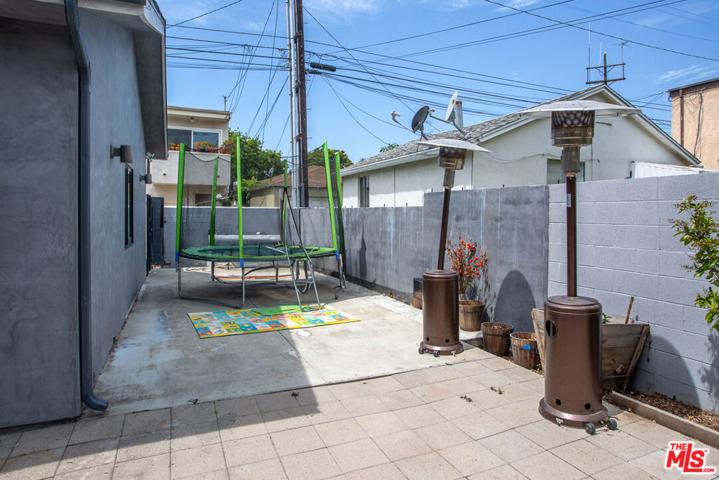 1653 Centinela Avenue, Santa Monica, California 90404