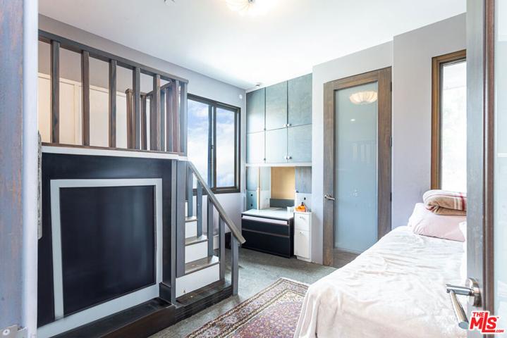 1653 Centinela Avenue, Santa Monica, California 90404